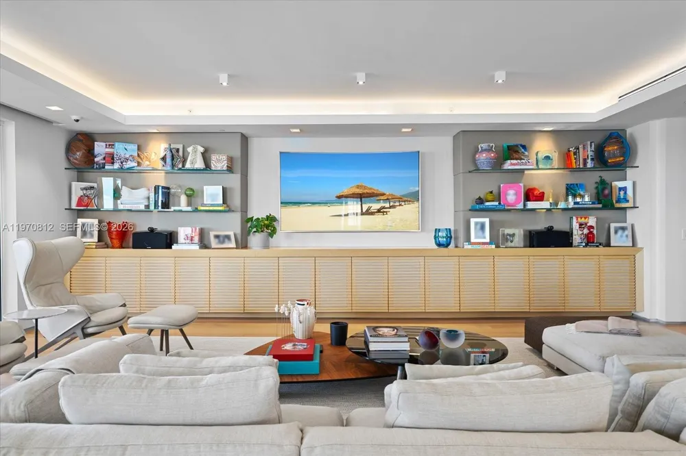 4921 Fisher Island Dr #4921 Miami Beach, FL 33109