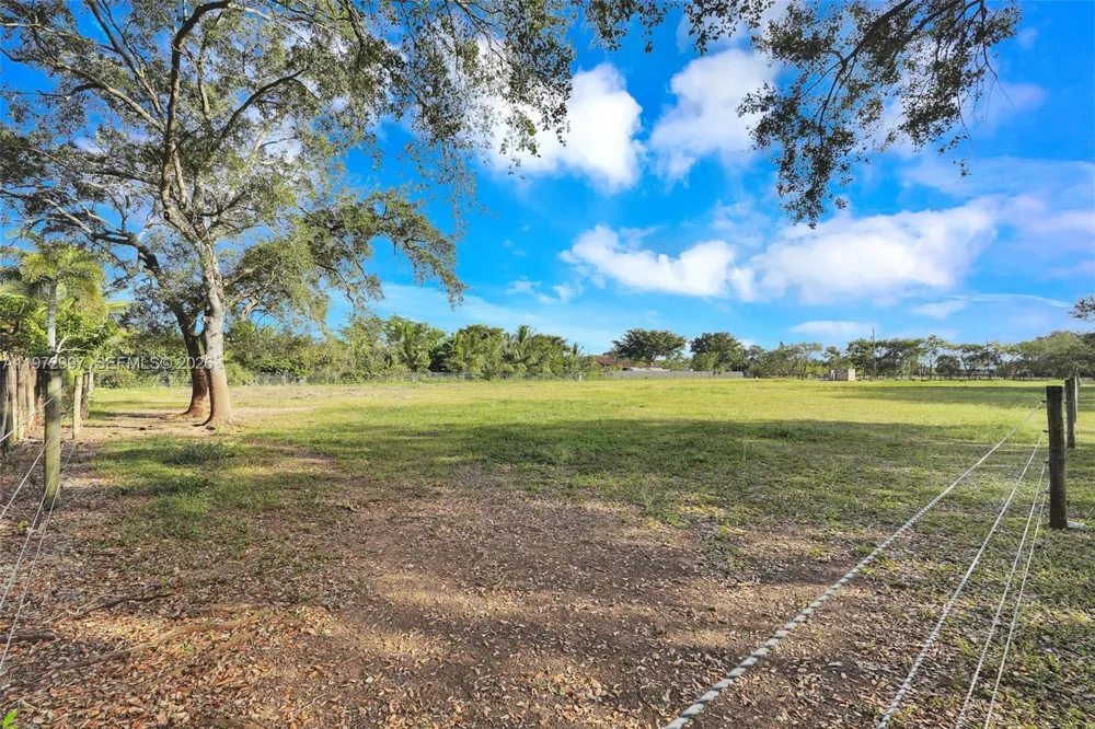 25710 SW 153 Ct Unincorporated Dade County, FL 33032