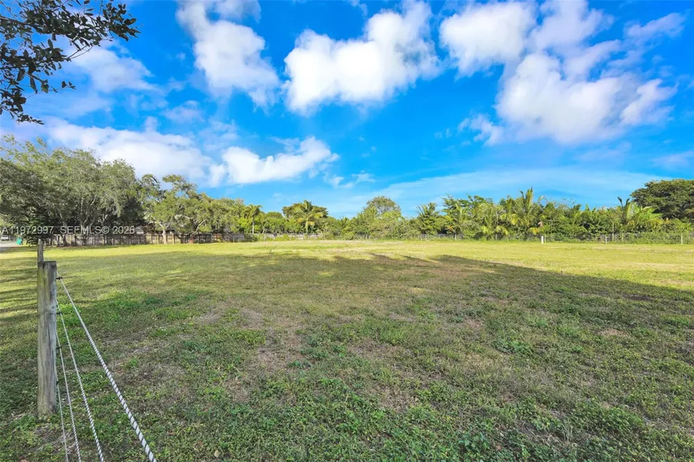 25710 SW 153 Ct Unincorporated Dade County, FL 33032