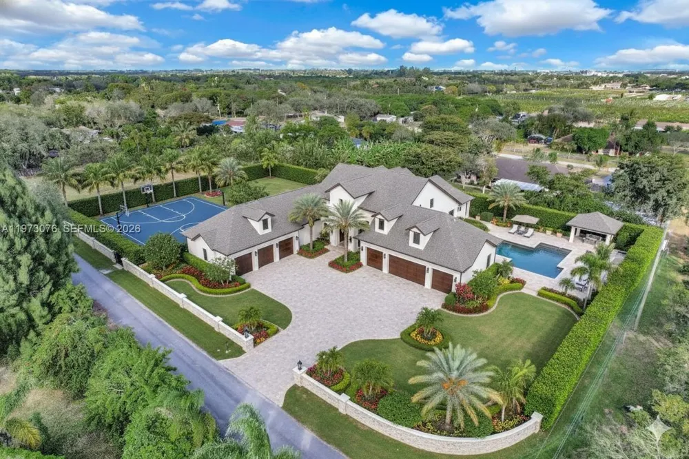 25730 SW 153 CT Unincorporated Dade County, FL 33032