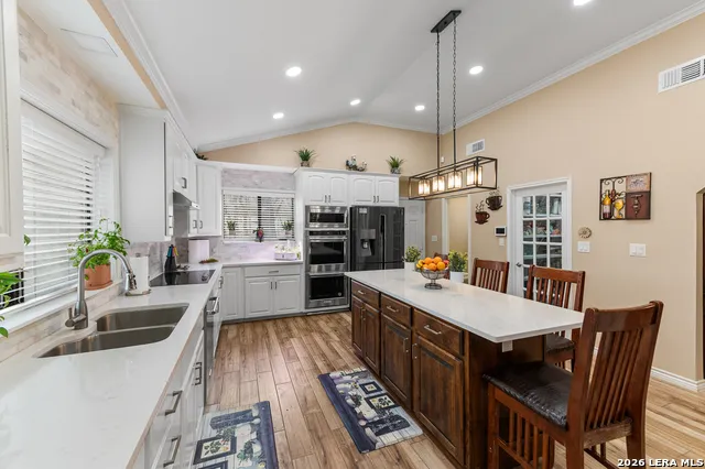 101 Hunters Glen San Marcos, TX 78666