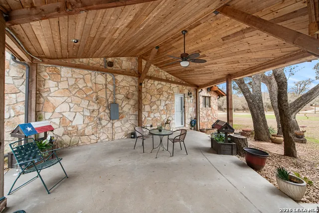 101 Hunters Glen San Marcos, TX 78666