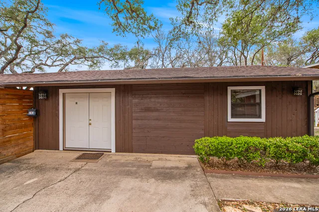 101 Hunters Glen San Marcos, TX 78666