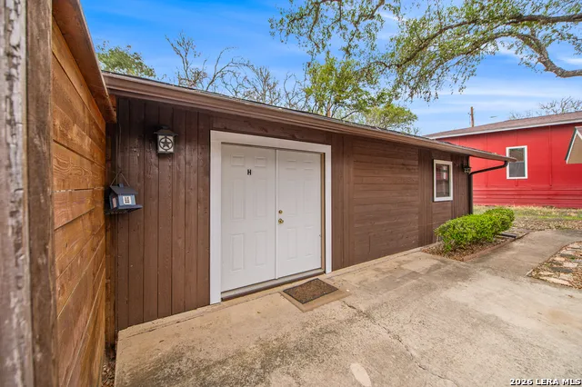 101 Hunters Glen San Marcos, TX 78666