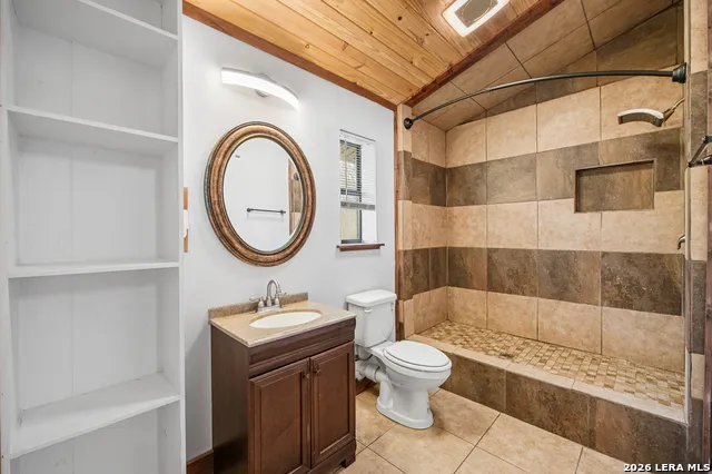 101 Hunters Glen San Marcos, TX 78666