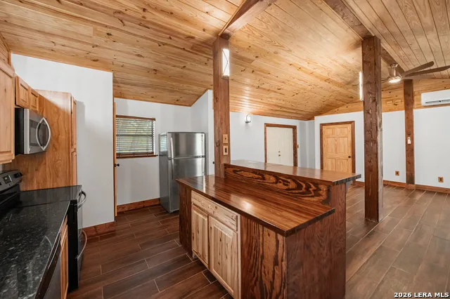 101 Hunters Glen San Marcos, TX 78666