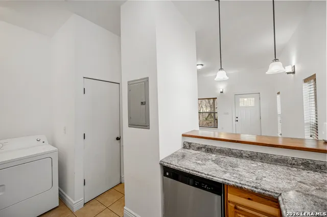 101 Hunters Glen San Marcos, TX 78666
