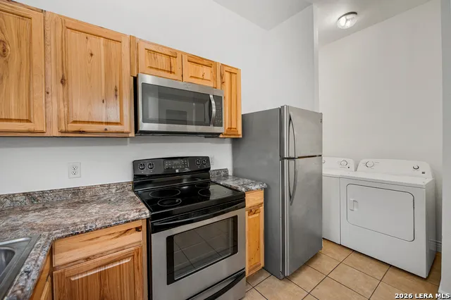 101 Hunters Glen San Marcos, TX 78666