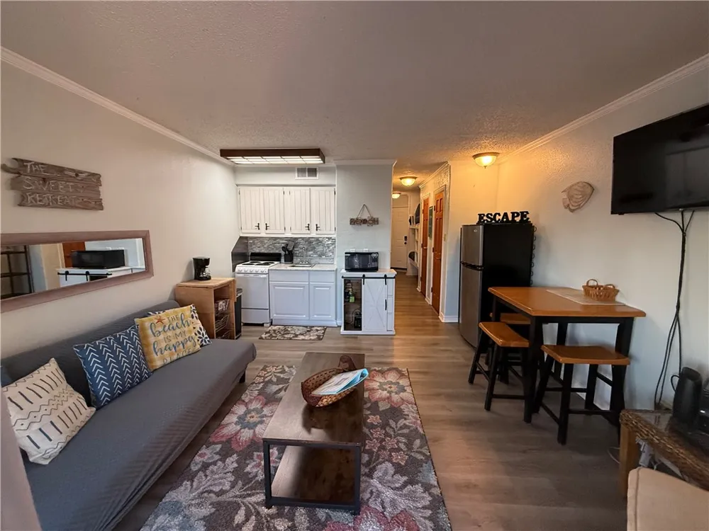 3938 Surfside Boulevard #1124 Corpus Christi, TX 78402