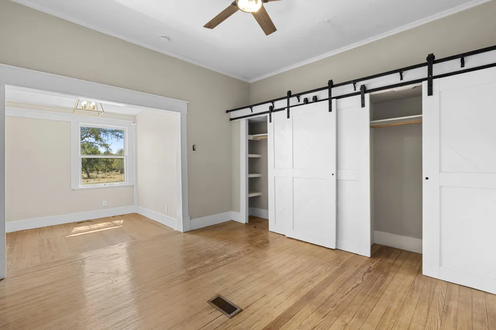 1501 Beaver Lane Florence, TX 76527