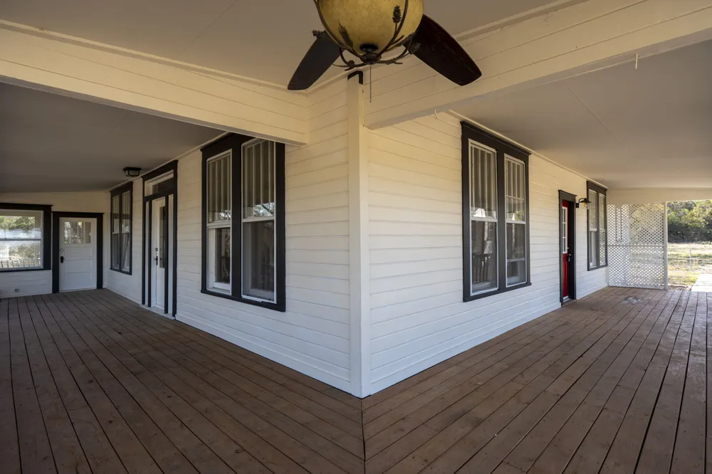 1501 Beaver Lane Florence, TX 76527