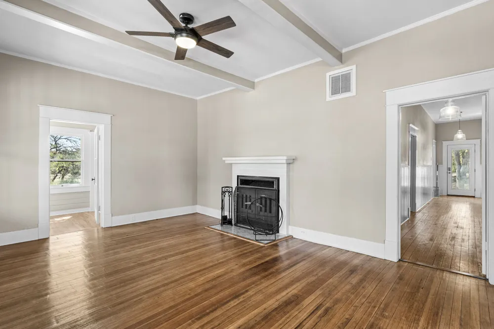1501 Beaver Lane Florence, TX 76527
