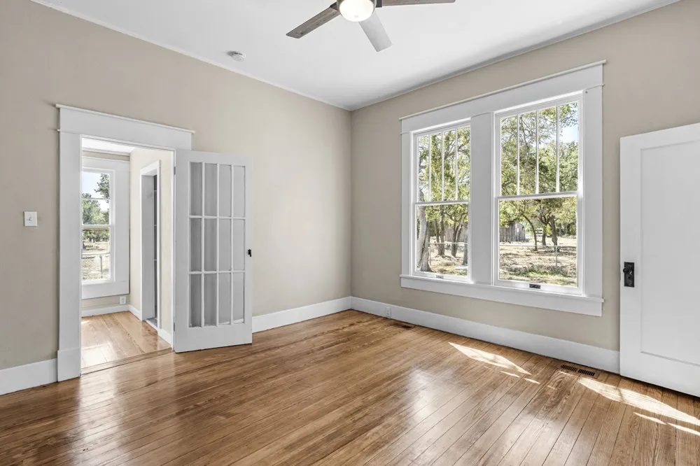 1501 Beaver Lane Florence, TX 76527