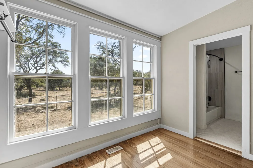 1501 Beaver Lane Florence, TX 76527