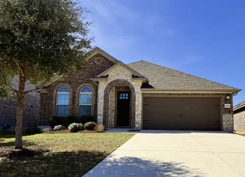 1005 Sundrops Street
