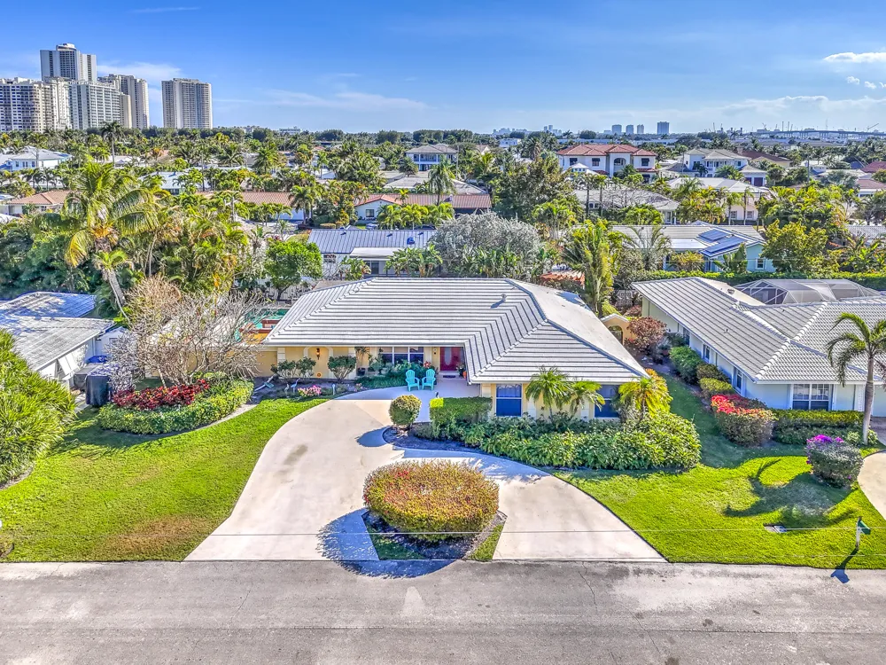 1191 Emerald Lane