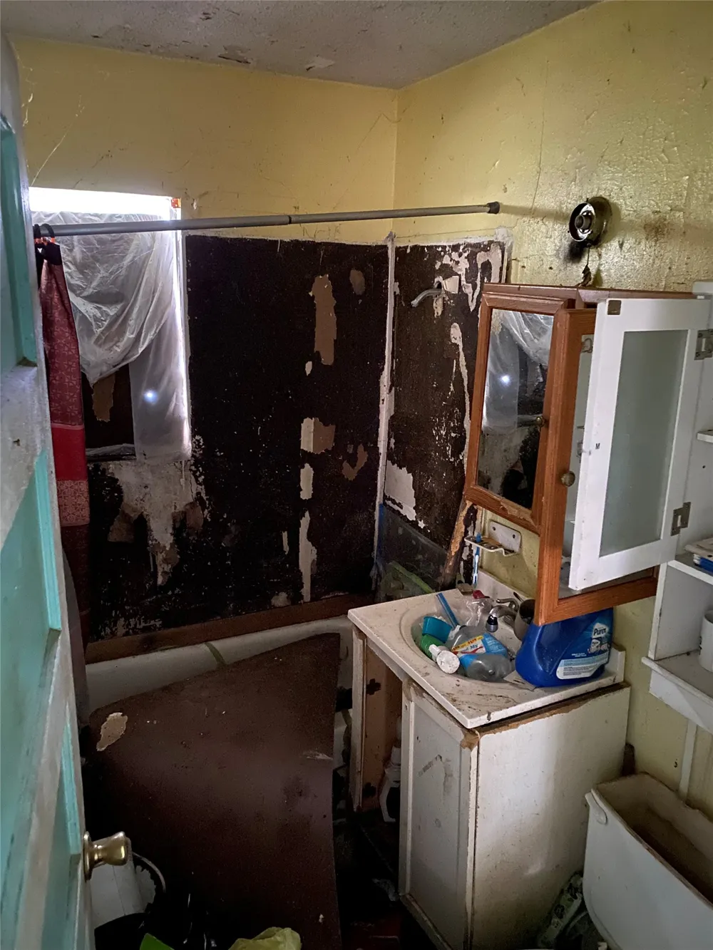 10 Winn Place Hooks, TX 75561
