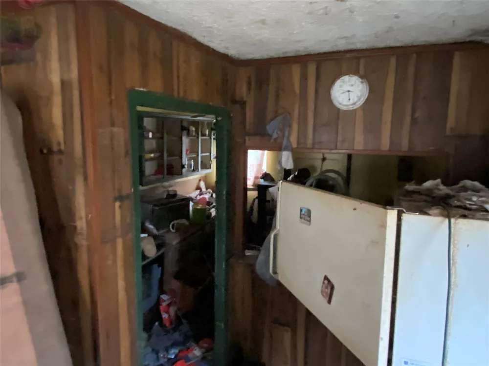 10 Winn Place Hooks, TX 75561