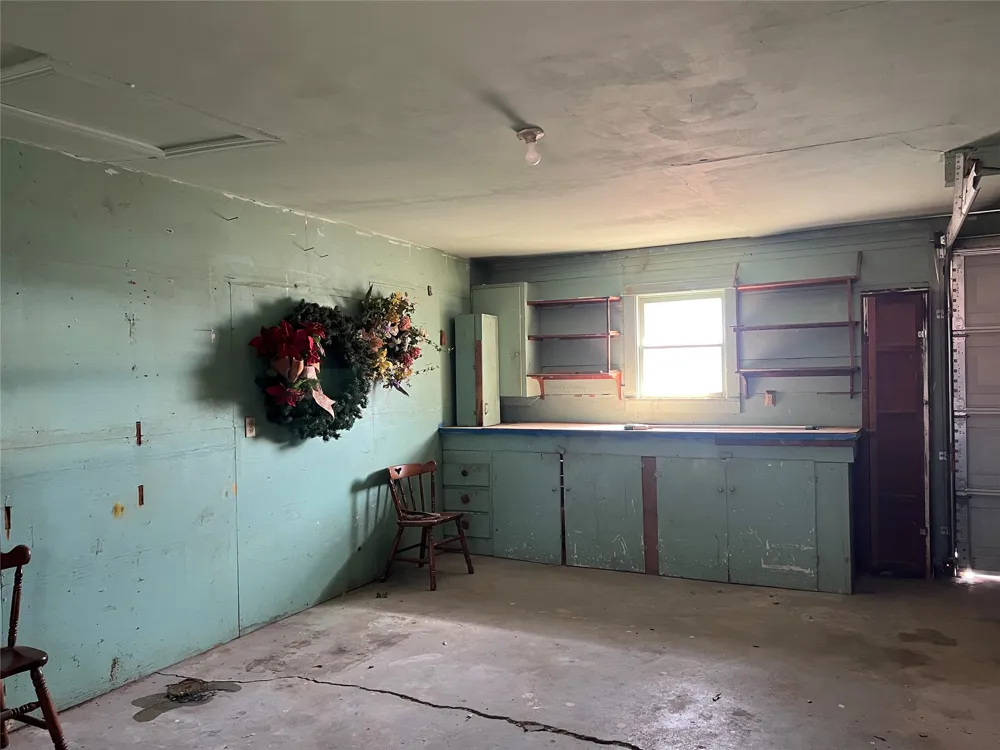 316 E Spring Street Henrietta, TX 76365