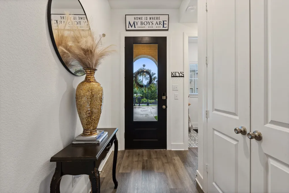 1124 Queensdown Way Forney, TX 75126