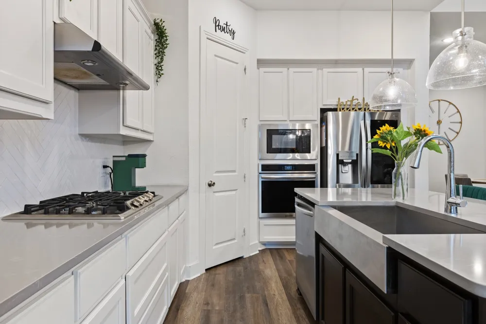 1124 Queensdown Way Forney, TX 75126