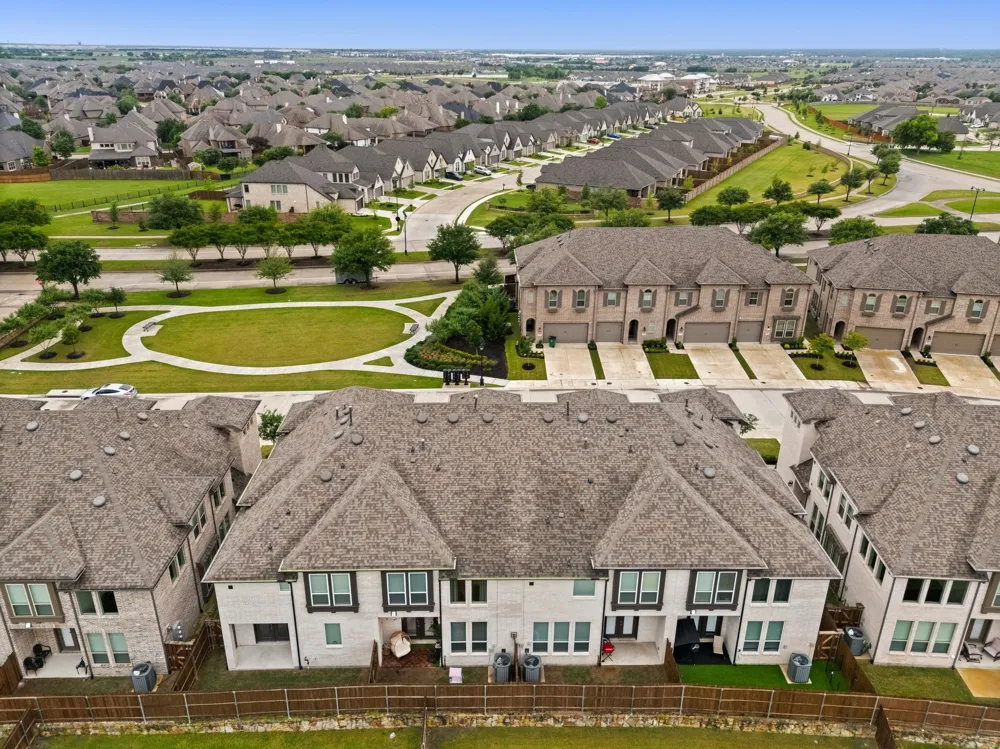 1124 Queensdown Way Forney, TX 75126