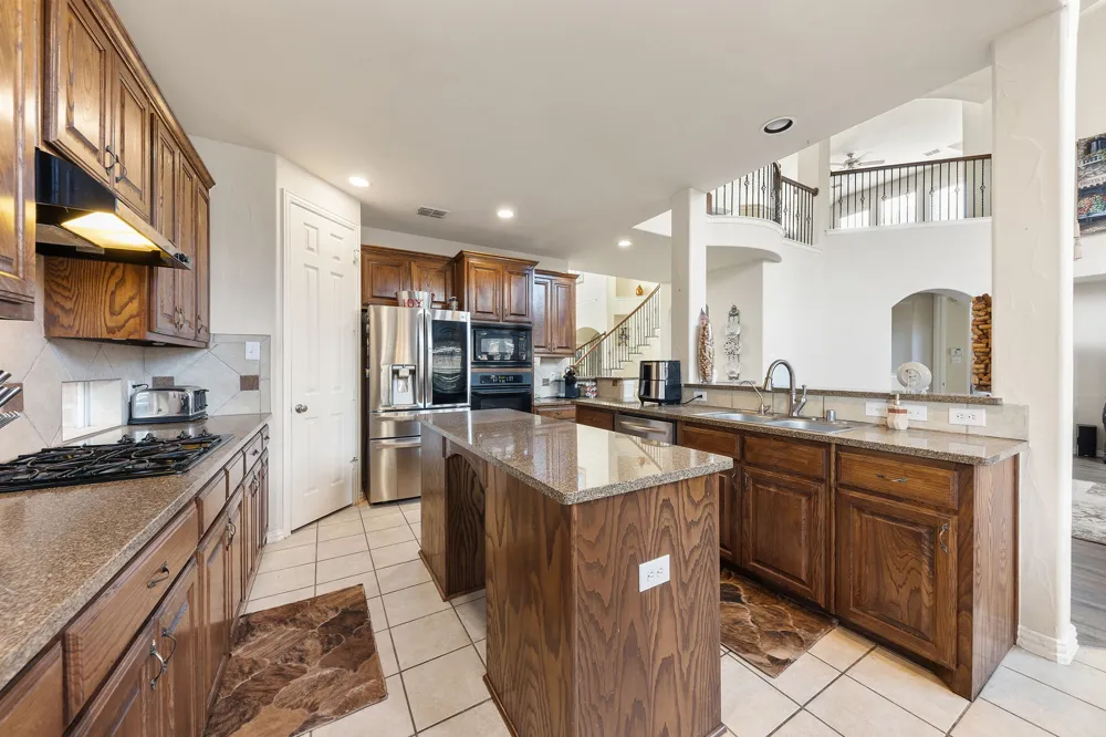 721 Peco Street Lantana, TX 76226