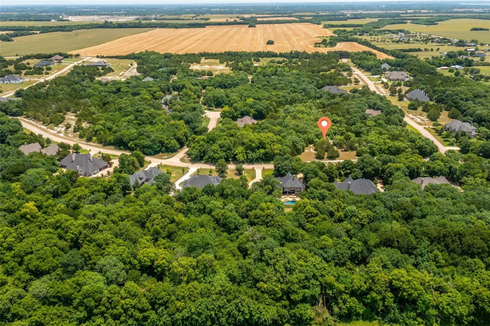Valley Oak Court McKinney, TX 75071