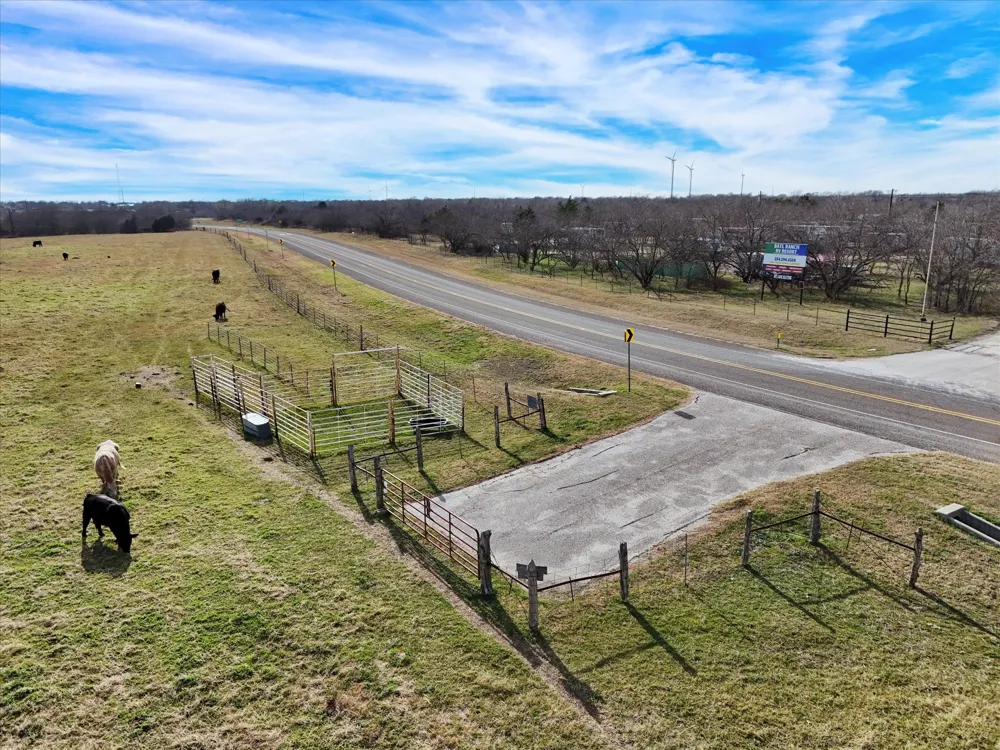 645 FM 339 Mount Calm, TX 76673