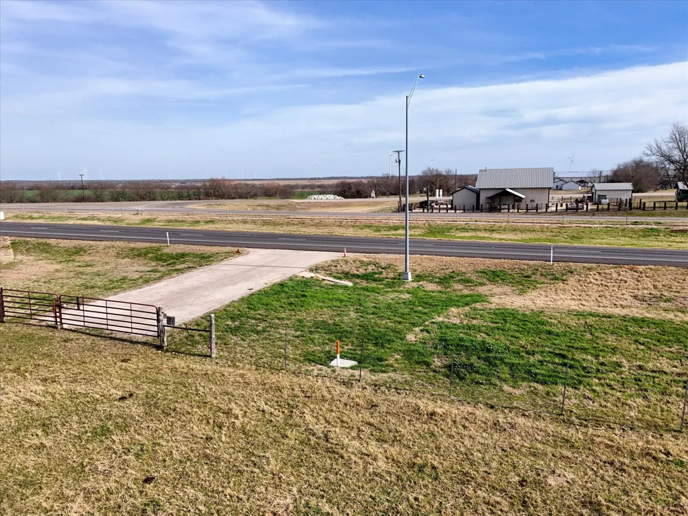 645 FM 339 Mount Calm, TX 76673