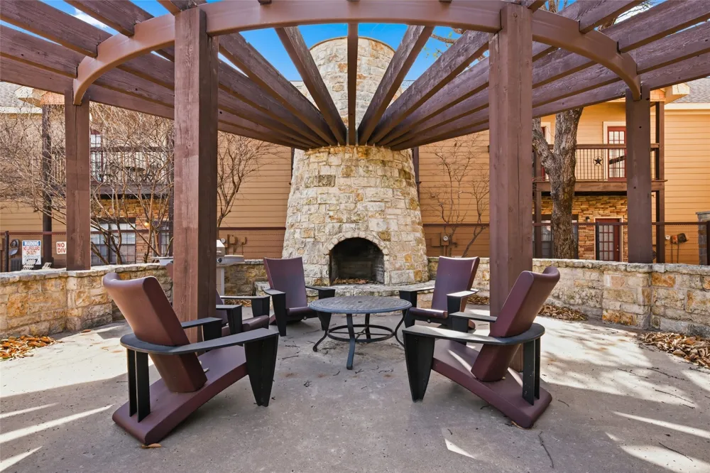 2410 S 2nd Street #309 Waco, TX 76706