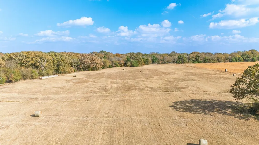 1207 State HWY 24 Campbell, TX 75422