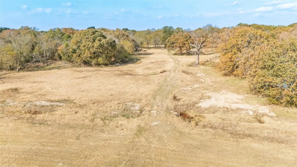 1207 State HWY 24 Campbell, TX 75422
