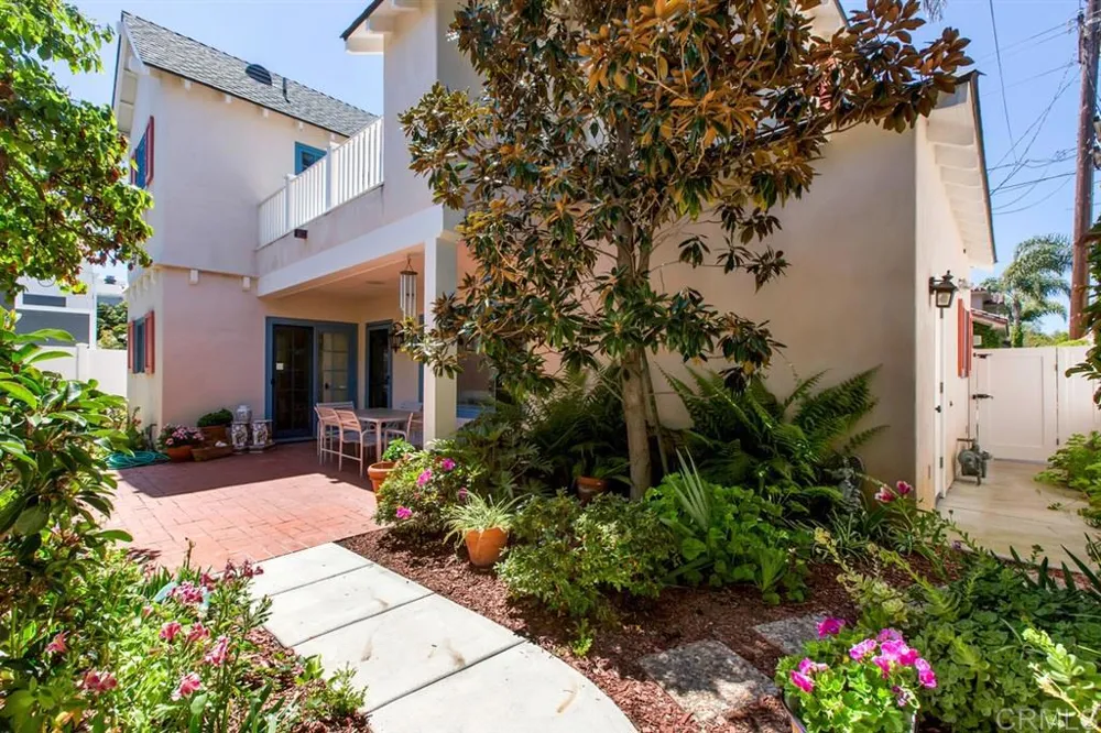 958 A AVENUE Coronado, CA 92118
