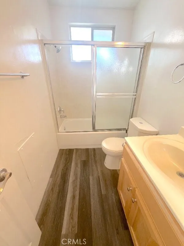 2115 Placentia Avenue #24 Costa Mesa, CA 92627