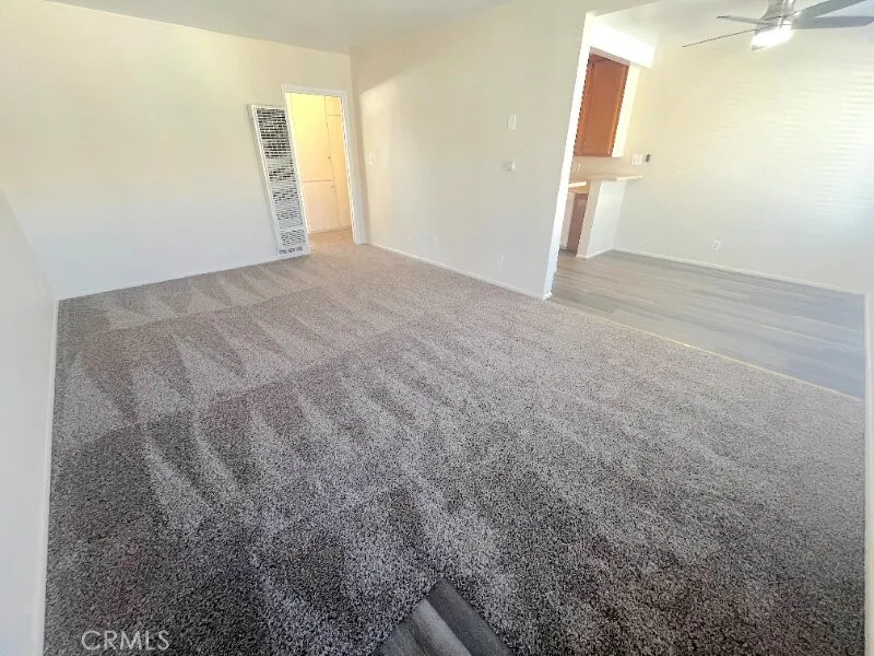 2115 Placentia Avenue #24 Costa Mesa, CA 92627