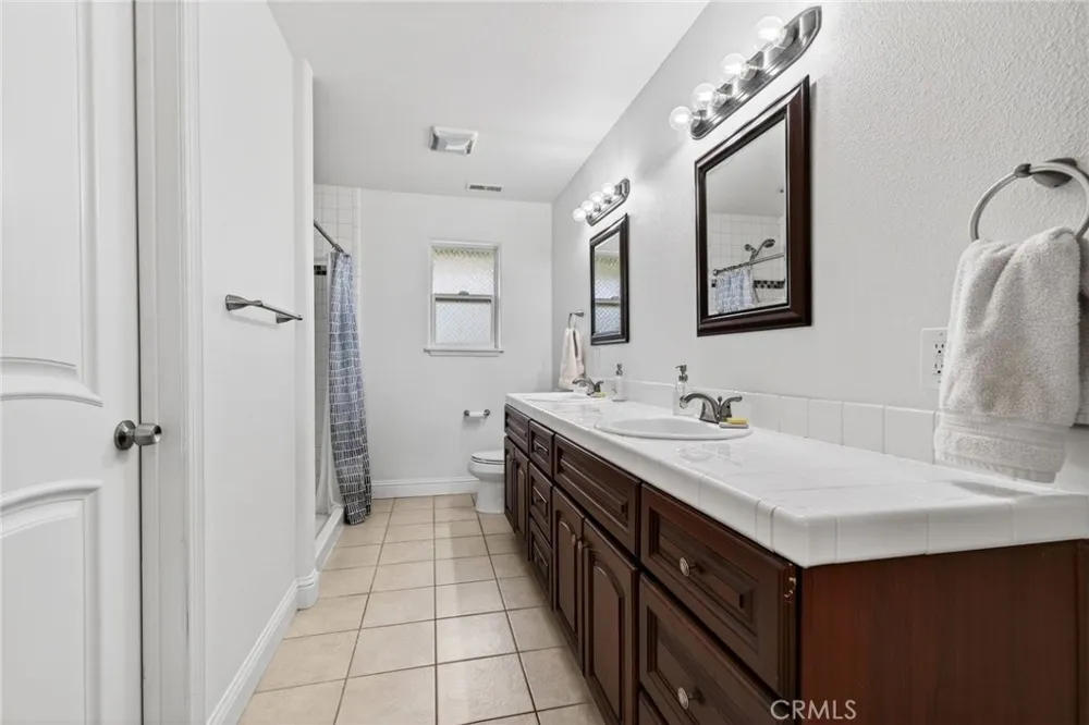 17437 Greenridge Hidden Valley Lake, CA 95467