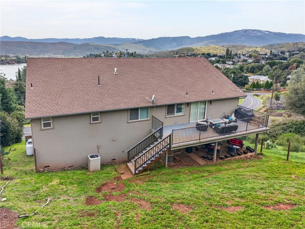 17437 Greenridge Hidden Valley Lake, CA 95467
