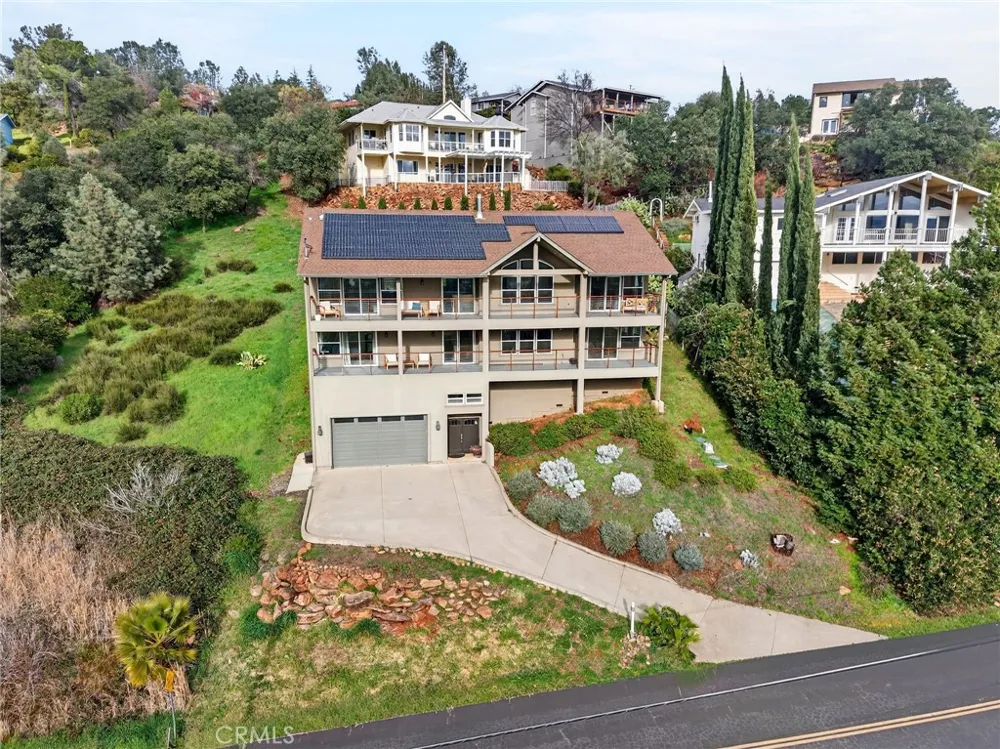17437 Greenridge Hidden Valley Lake, CA 95467