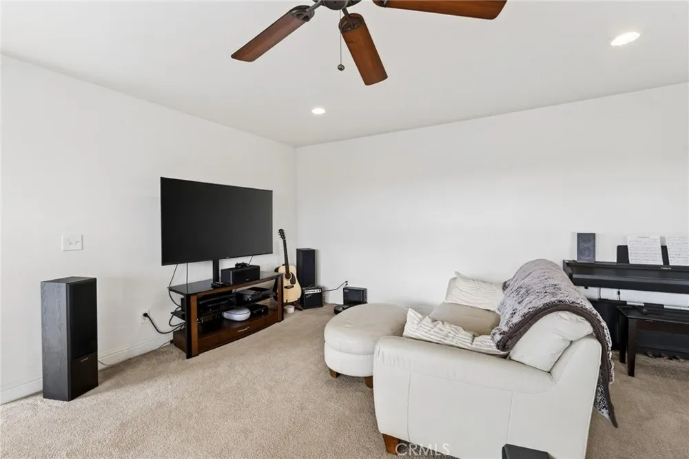 17437 Greenridge Hidden Valley Lake, CA 95467