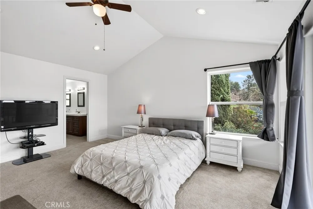 17437 Greenridge Hidden Valley Lake, CA 95467