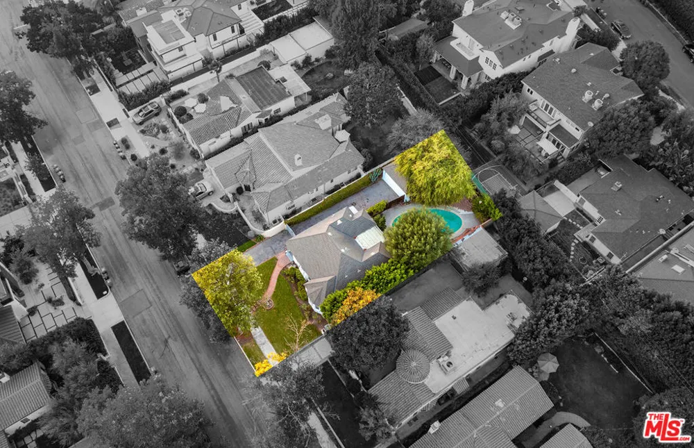 10435 Whipple Street Toluca Lake, CA 91602
