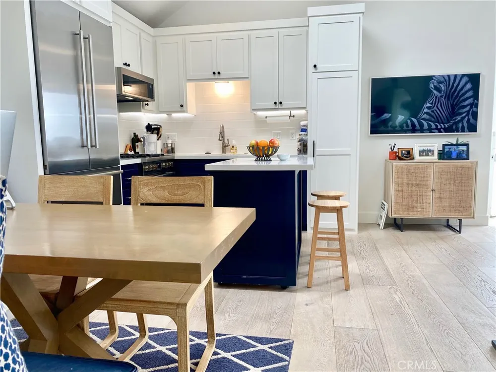 212 Garnet Newport Beach, CA 92662