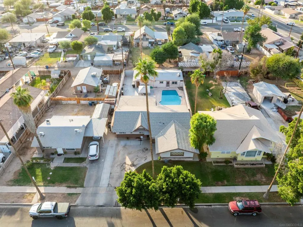 651 Maple Holtville, CA 92250