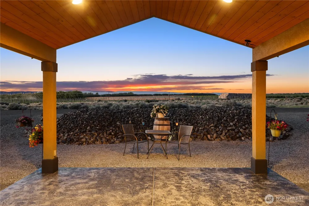 111 Wren Loop SW Mattawa, WA 99349