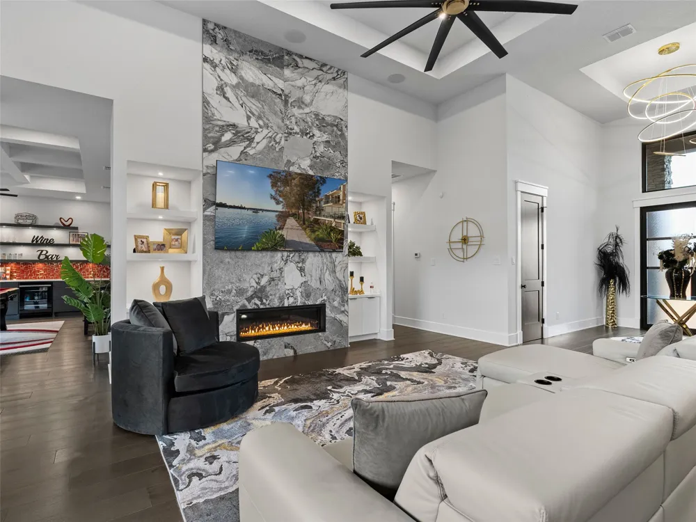 1709 Paradise Parkway Canyon Lake, TX 78133