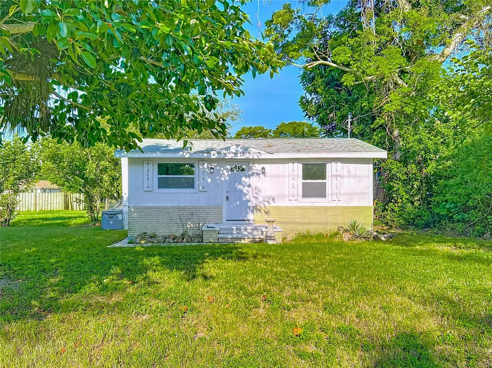 317 JESSICA STREET S Nokomis, FL 34275
