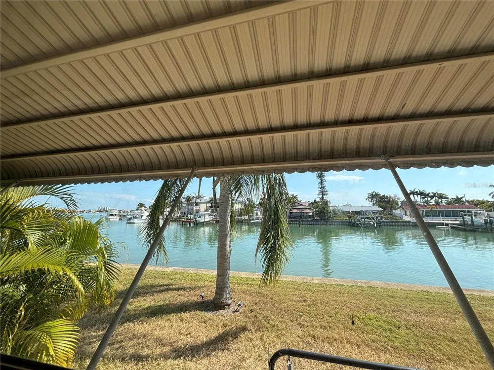 1893 SHORE DRIVE S #114 South Pasadena, FL 33707