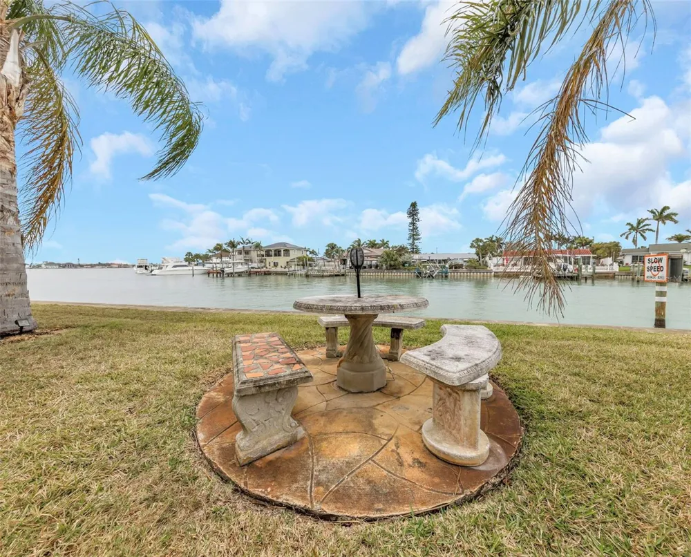 1893 SHORE DRIVE S #114 South Pasadena, FL 33707