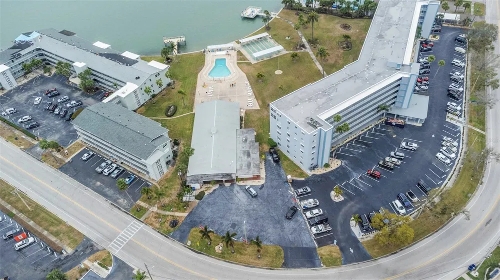 1893 SHORE DRIVE S #114 South Pasadena, FL 33707